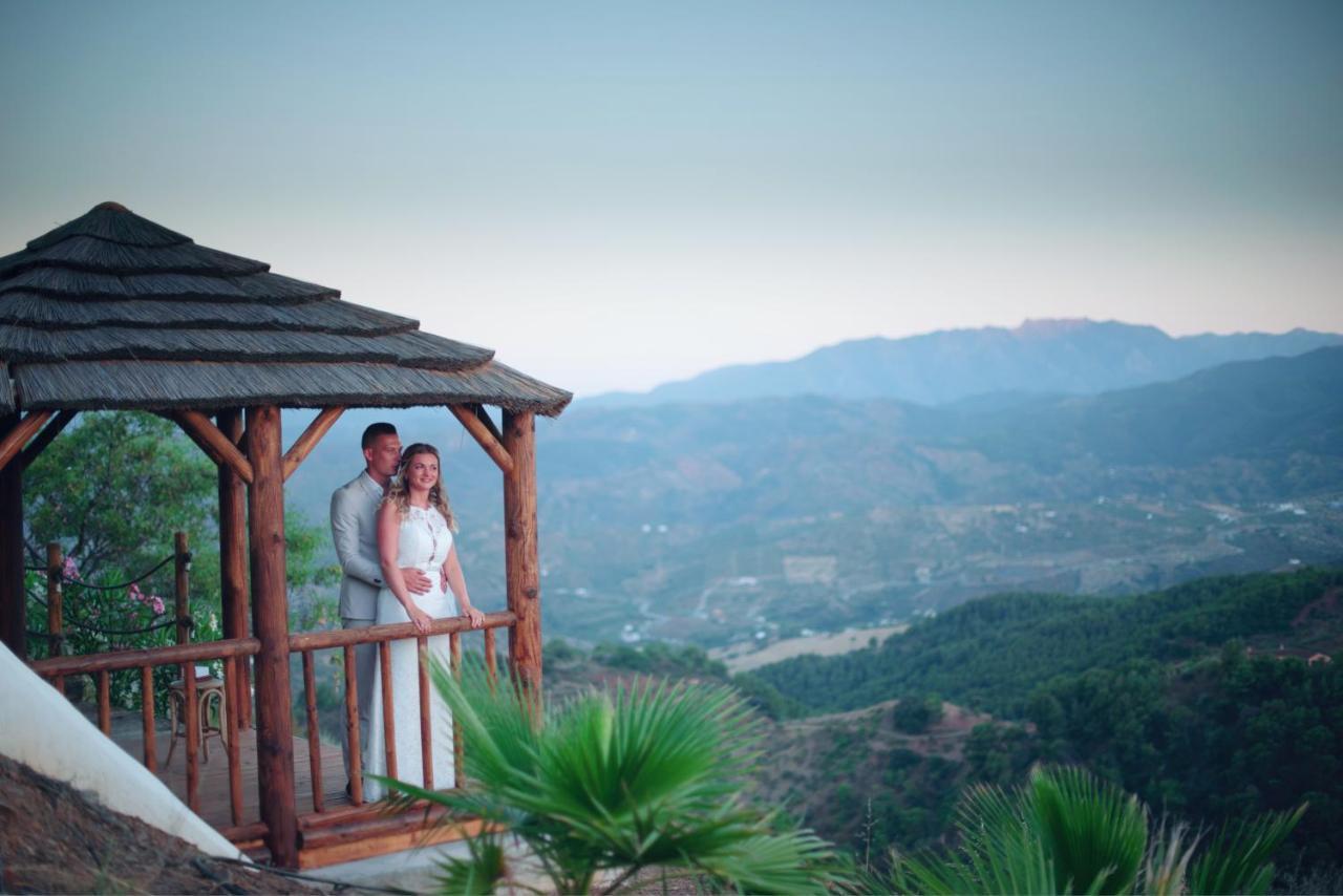 ホテル Casa Eden - Mountain View, Infinity Pool Alozaina エクステリア 写真