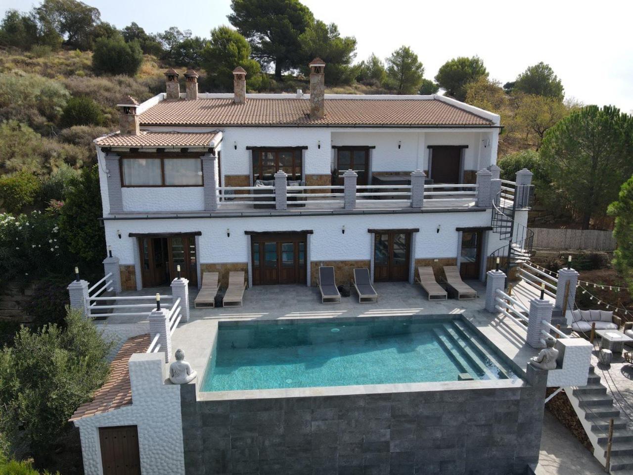 ホテル Casa Eden - Mountain View, Infinity Pool Alozaina エクステリア 写真