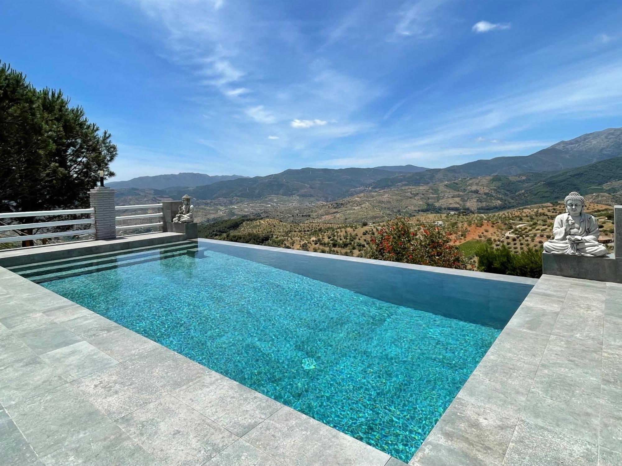 ホテル Casa Eden - Mountain View, Infinity Pool Alozaina エクステリア 写真